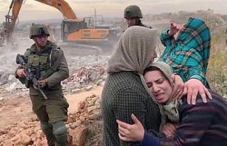 Filistin’de İsrail güçleri, evlerin yıkımını...