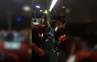 Fırtınaya denizin ortasında yakalandılar