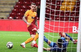 Galatasaray, Denizlispor maçında konuşulan isim...