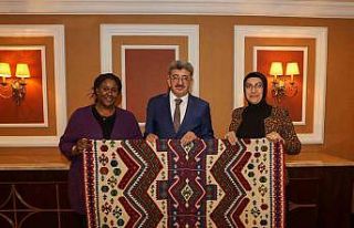 Gana Büyükelçisi Van Büyükşehir Belediyesinin...