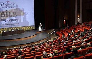 GAÜN’de aile sempozyumu gerçekleşti