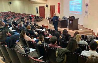 GAÜN’de personele resmi yazışma kuralları anlatıldı
