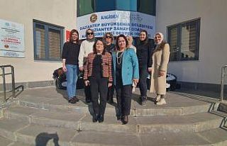 Gaziantepli kadınların çalışmalarını inceledi