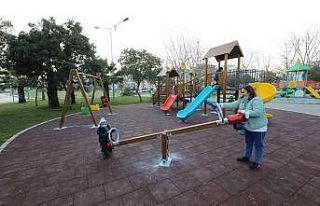 Gaziemir’in parkları yenileniyor