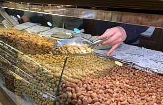 Geçen yılbaşına göre kuruyemiş satışlarında...