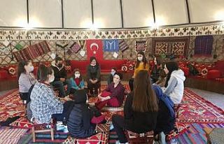 Geleceğin yazarları Sındırgı’da yetişiyor