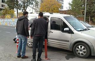 Genç kızı sokak ortasında öldüren zanlı yakalandı