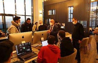 Genç yazılımcılar 48 saatte 13 oyun geliştirdiler