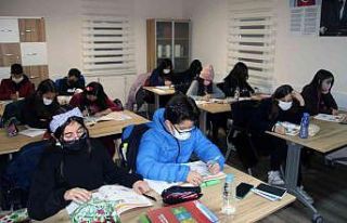 Gençlere eğitim fırsatı Çankaya Akademi’de