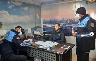 Görüntü kirliliğine sebep olan panolar kaldırılıyor