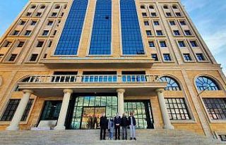 Gümüşhane Adliyesi yeni binasında hizmet vermeye...