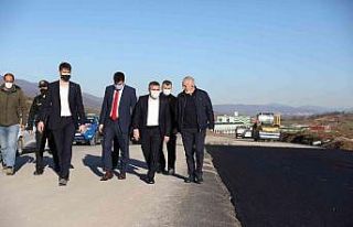 Gümüşova OSB’de yol çalışmaları tamamlanıyor