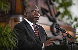 Güney Afrika Devlet Başkanı Ramaphosa, Covid-19’a...