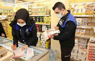 Güngören’de zabıta ekiplerinden marketlere fahiş...