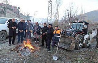 Hakkari Belediyesi 40 evi yeni su hattına kavuşturdu