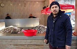 Hamsi, tezgahları da terk etti