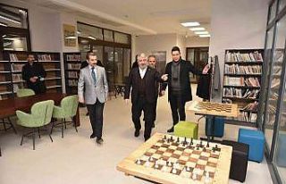 Hasan paşa kütüphanesi haftanın 7 günü, 24 saat...