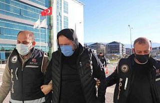 Hastadan bıçak parası isteyen doktor ve sağlık...