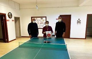 Hastaların tedavisine spor setiyle destek