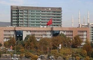 Hastanın kafasında malzeme unutan doktora 6 yıl...