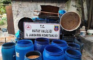 Hatay’da 240 litre sahte alkol ele geçirildi, 1...