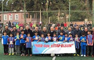 Hatay’da "Her Gol Kitap Olsun" projesi