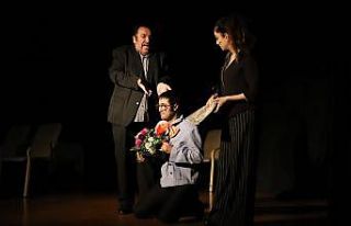 “Hayat Kime Güzel?” tiyatro oyunu Kartal’da...