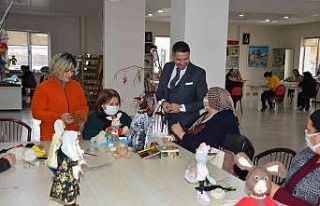 Hedef daha çok kadının ’Sanatçı Tanıtım Kartı’nı...