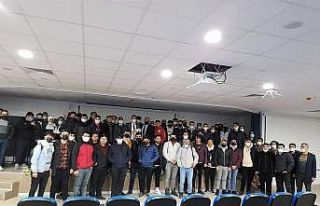 Hendek MYO’da elektrik enerjisi odaklı seminer