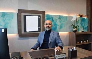 “Her burun estetiğinde düşük de olsa revizyon...
