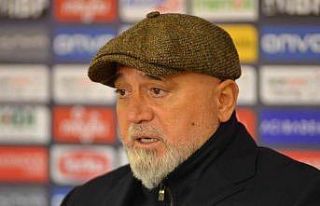 Hikmet Karaman: “Yukarıları hedeflemek istiyorsak,...