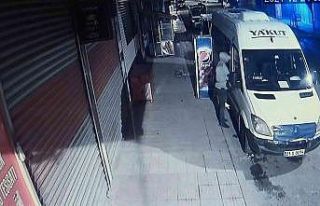 Hırsız, pazarcıyı terazisiz bıraktı