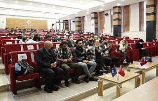 HKÜ’de yamaç paraşütü heyecanı