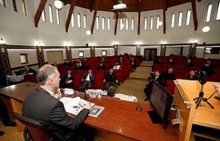 Hükümet konağı park oluyor