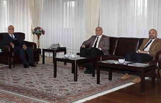 İl Müdürü Öztürk’ten Rektör Çomaklı’ya...