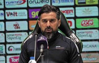 İlhan Palut: “Kaybedilmiş 2 puan var”