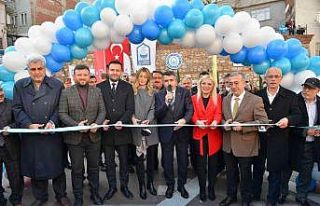 İncirli Meydanı Yıldırım’a yakıştı