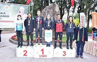 İnönü Belediyesi sporcuları İzmir yarışlarında...