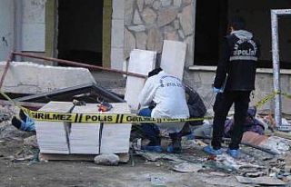 İnşaattan düşen işçi hayatını kaybetti