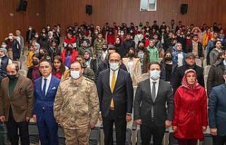 İpekyolu’nda ‘Mehmet Akif Ersoy’u Anma Programı’...