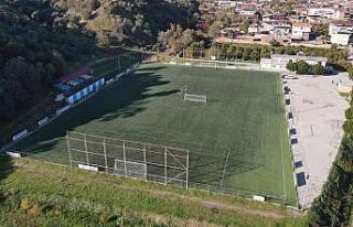 İsabeyli sentetik futbol sahası yenilendi