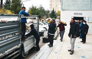 İsmini açıklamayan hayırsever 4 bin aileye gıda...
