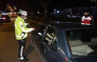 Isparta polisinden 11 ayrı ekiple trafikte alkol...