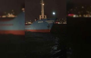İstanbul Boğazı’nda gemi arıza yaptı, boğaz...