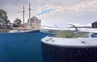 İstanbul Boğazı’ndan toplanan plastik atıklar...