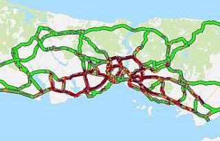 İstanbul’da rekor seviyesinde trafik yoğunluğu,...