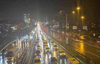 İstanbul’da yağmur trafiği vurdu, yoğunluk yüzde...