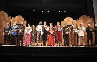 "İstibdat Kumpanyası"nın prömiyeri yapıldı