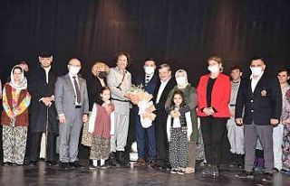 İstiklal Şairi Mehmet Akif Ersoy, ‘Küfe Oyunu’...