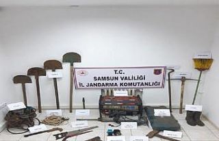 İzinsiz kazı yapan 9 kişi gözaltına alındı